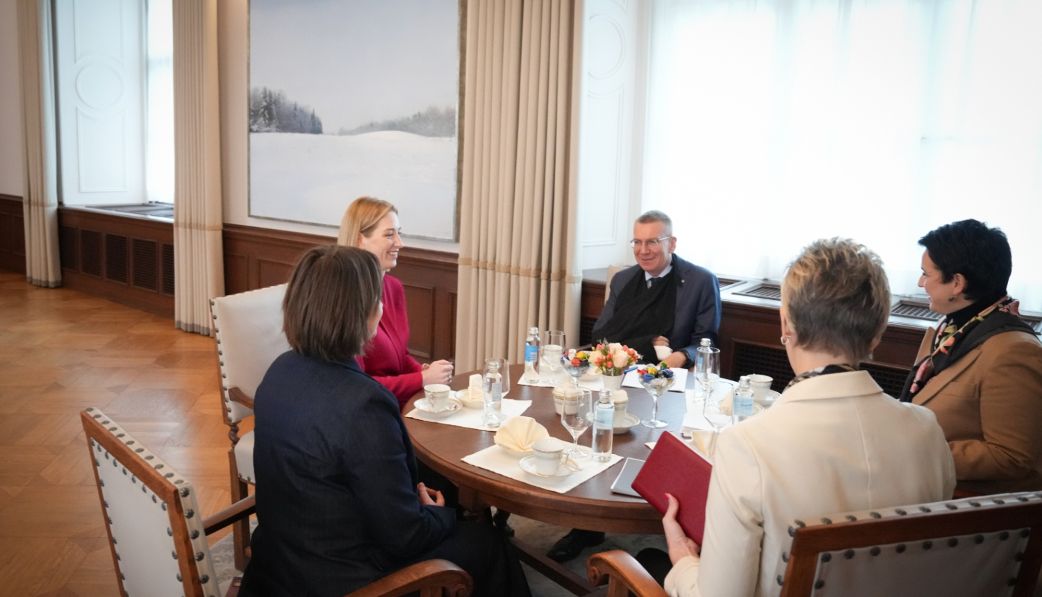 30.09.2024. Valsts prezidenta Edgara Rinkēviča tikšanās ar kultūras ministri Agnesi Lāci