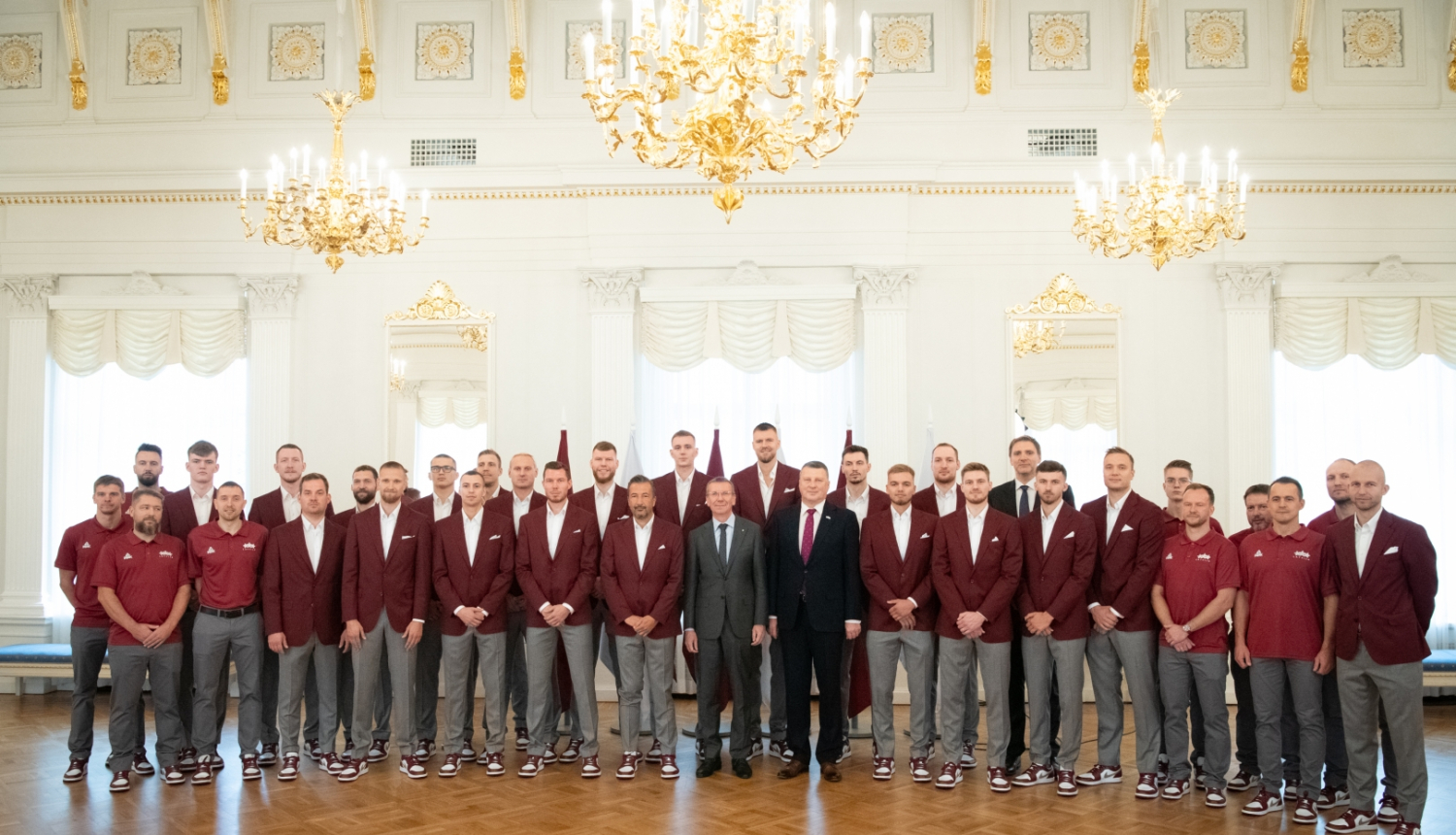 14.08.2023. Valsts prezidenta Edgara Rinkēviča tikšanās ar Latvijas vīriešu basketbola izlasi