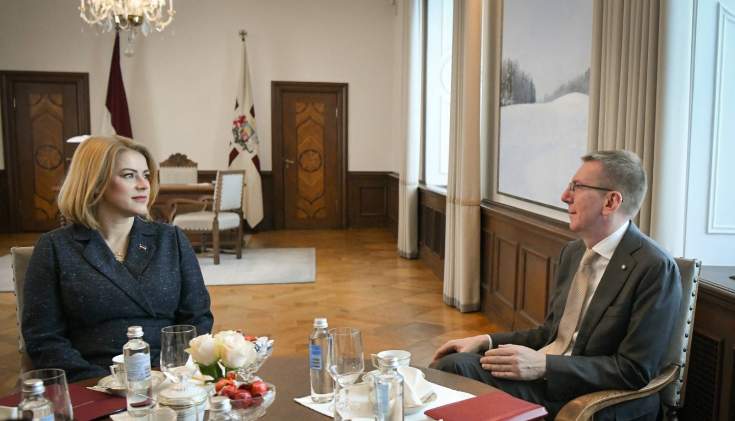 24.04.2024. Valsts prezidenta Edgara Rinkēviča un Ministru prezidentes Evikas Siliņas tikšanās un preses konference