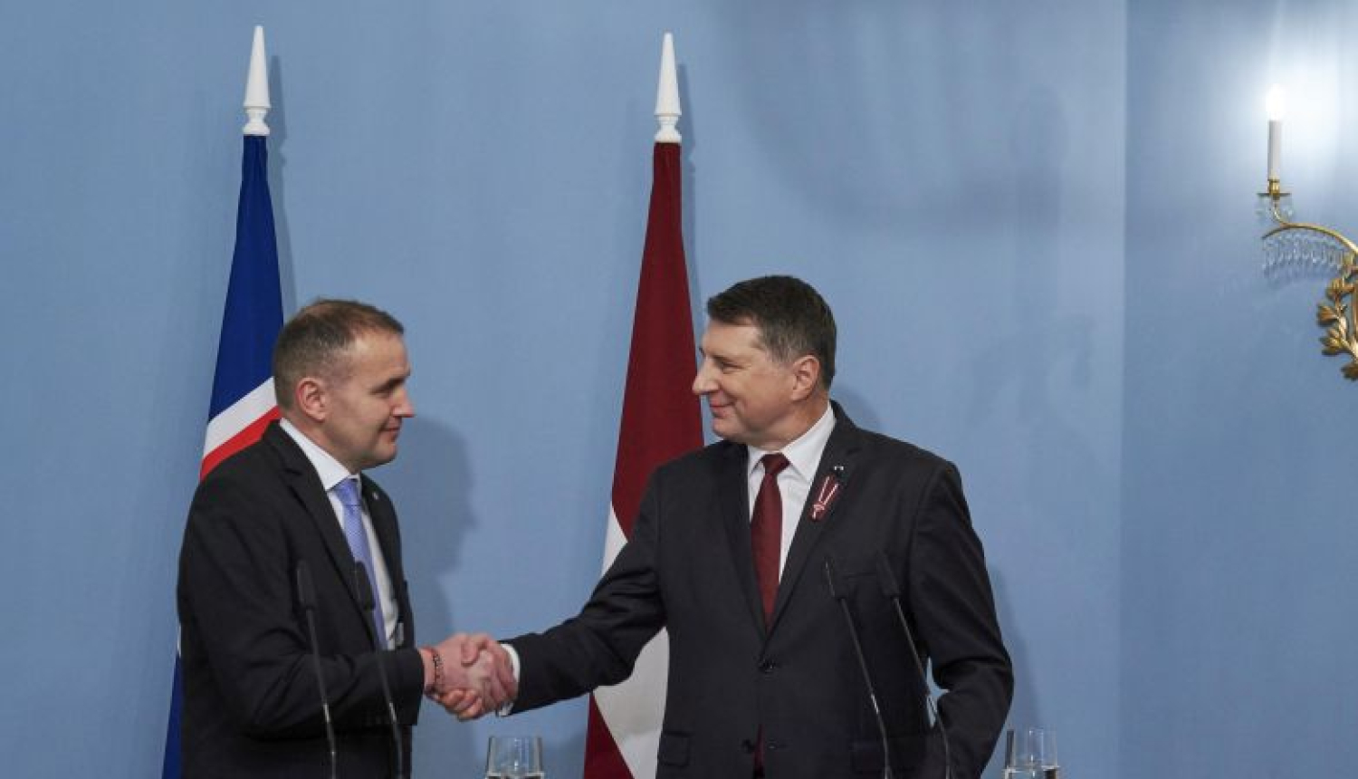 Valsts prezidenta Raimonda Vējoņa paziņojums presei pēc tikšanās ar Islandes prezidentu Gudni Jouhannesonu