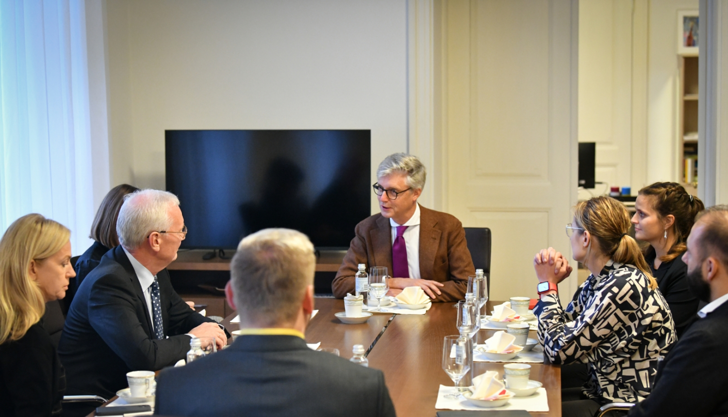 Valsts prezidenta kancelejas vadītājs Andris Teikmanis tiekas ar Vācijas Bundestāga deputātiem