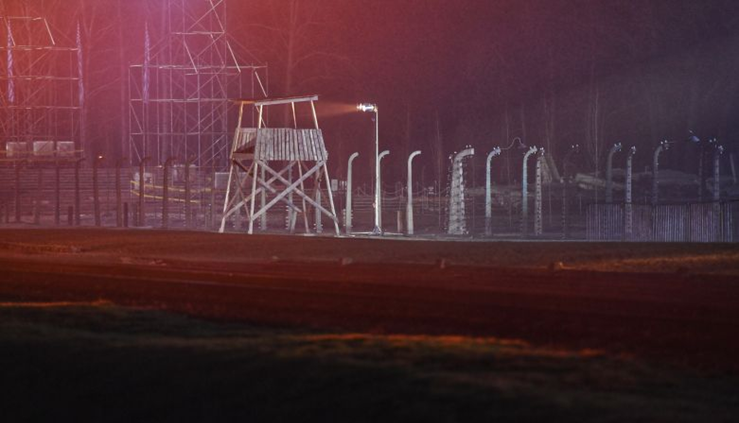 Valsts prezidents Egils Levits piedalās Aušvicas koncentrācijas nometnes atbrīvošanas 75. gadadienas atceres pasākumos Polijā