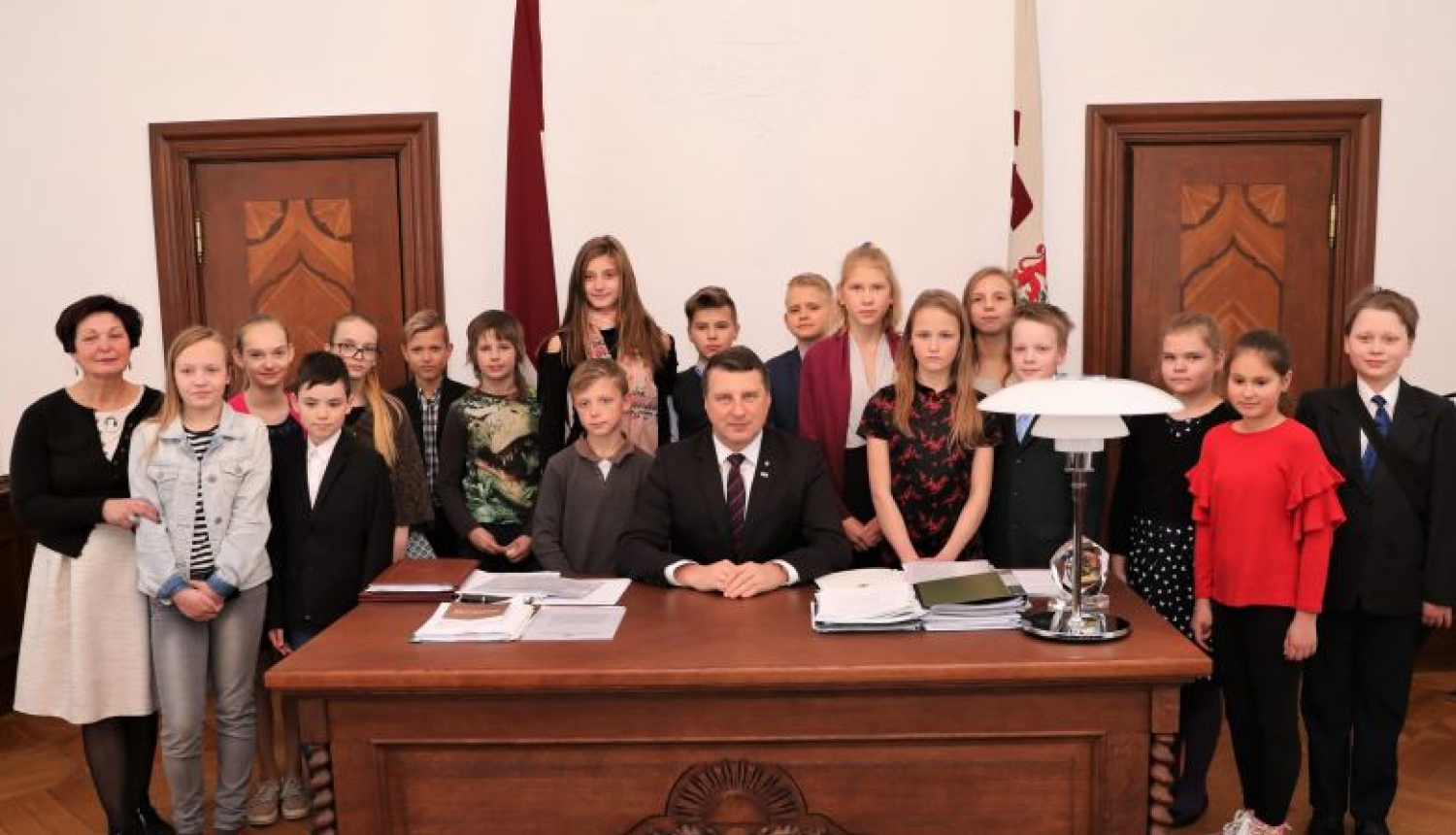 Valsts prezidents Raimonds Vējonis tiekas ar projekta “Iepazīsti savu Latviju!” dalībniekiem