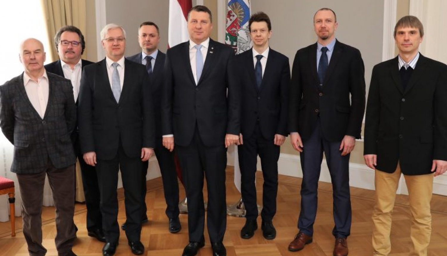 Valsts prezidents uzklausa Enerģētikas drošības komisijas priekšlikumus enerģētikas politikas pilnveidošanai