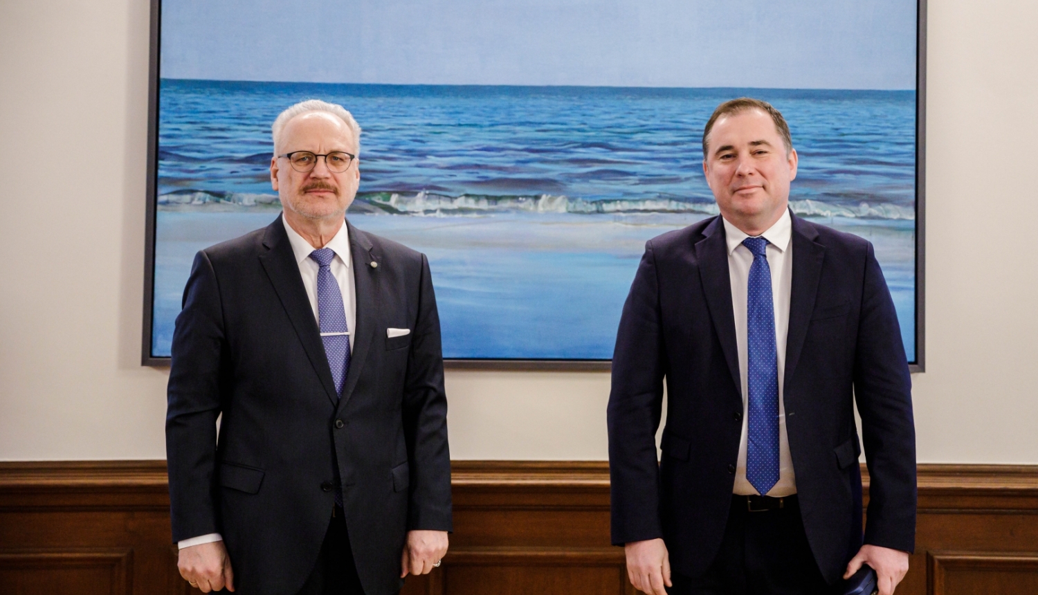 06.02.2023. Valsts prezidents Egils Levits tiekas ar zemkopības ministru Didzi Šmitu. Foto autors: Dāvis Doršs, Valsts prezidenta kanceleja.