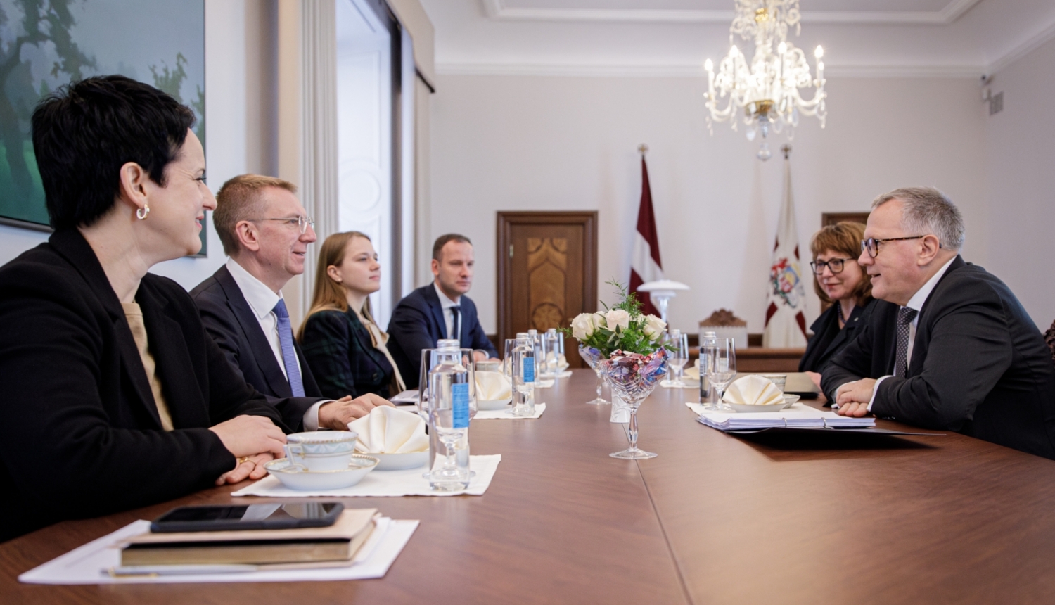 Valsts prezidenta Edgara Rinkēviča tikšanās ar finanšu ministru Arvilu Ašeradenu