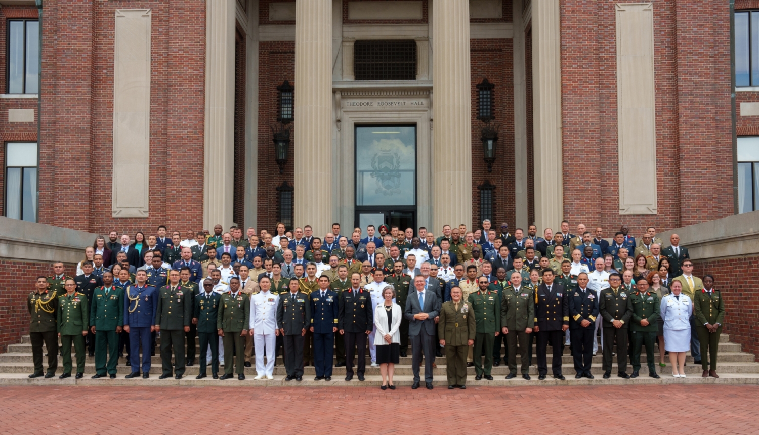 08.07.2024. Valsts prezidenta apmeklējums ASV Nacionālās aizsardzības universitātes Bruņoto spēku Nacionālo resursu stratēģijas industriālajā koledžā