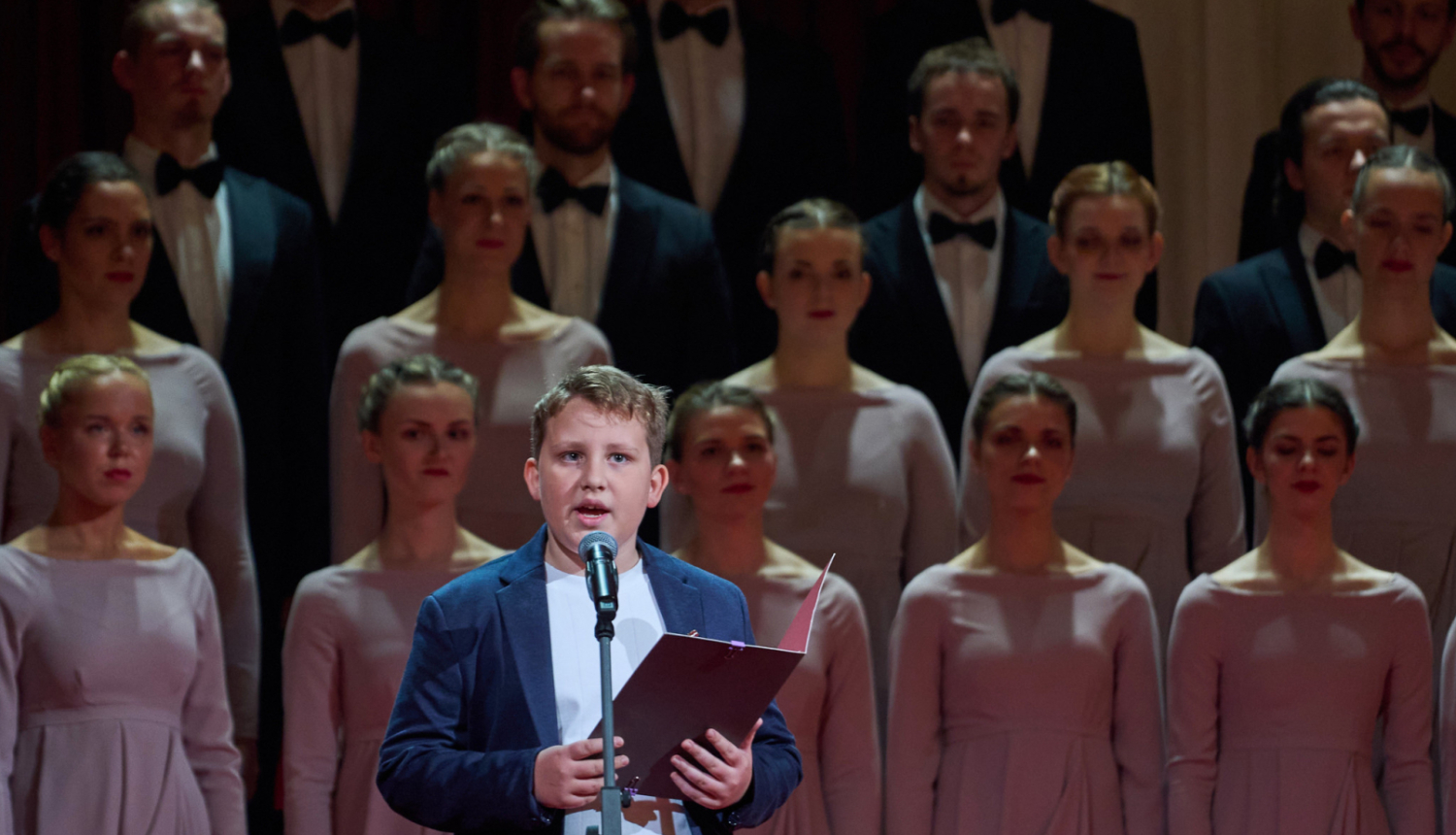 Latvijas Republikas proklamēšanas 107. gadadienai veltītā skolēnu radošo darbu konkursa laureātu uzrunas