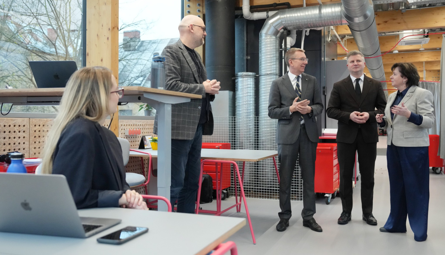 Valsts prezidents apmeklē Latvijas Kultūras akadēmiju