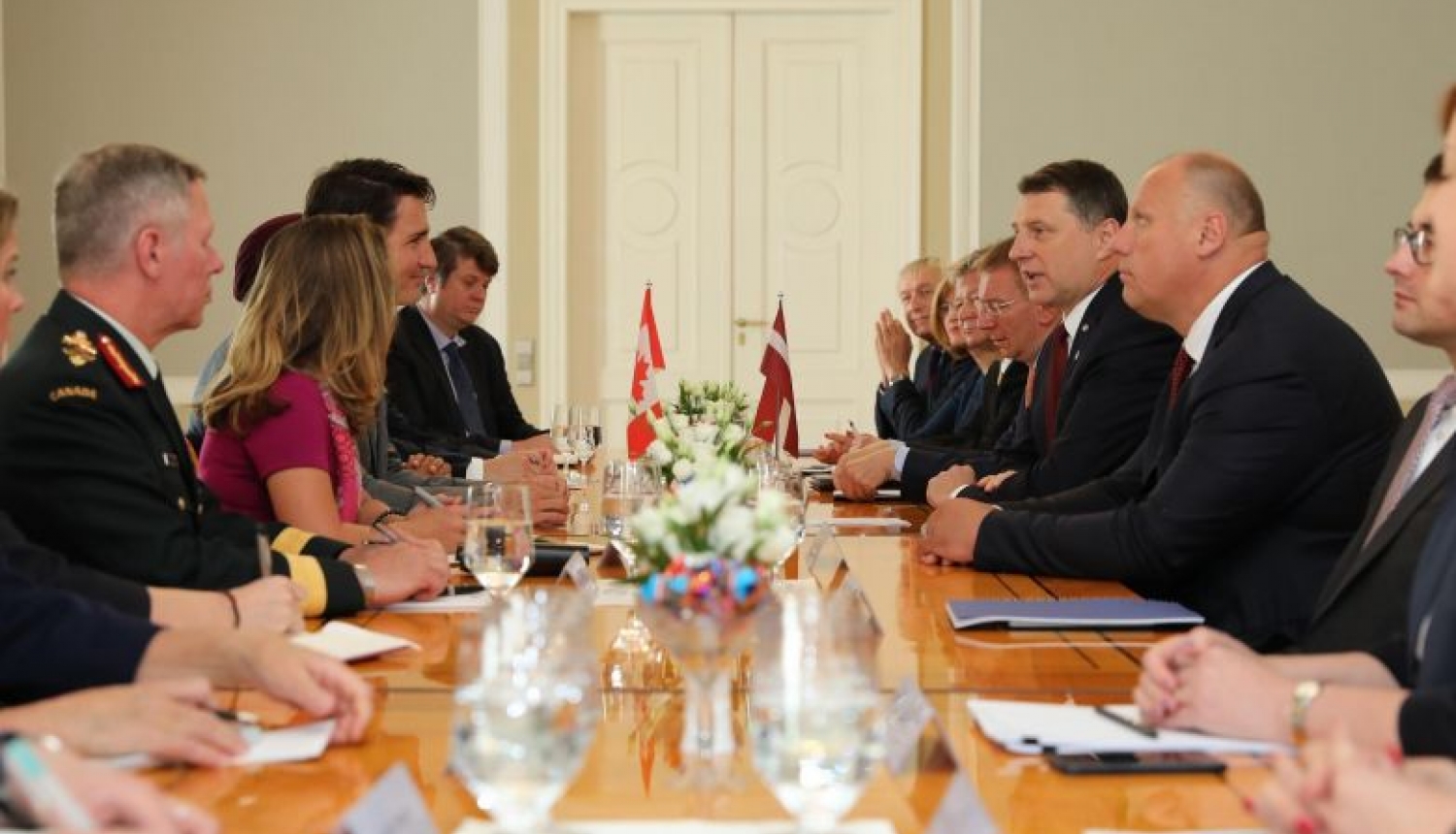Valsts prezidents pateicas Kanādai par lēmumu turpināt dalību NATO kaujas grupā Latvijā līdz 2023. gadam