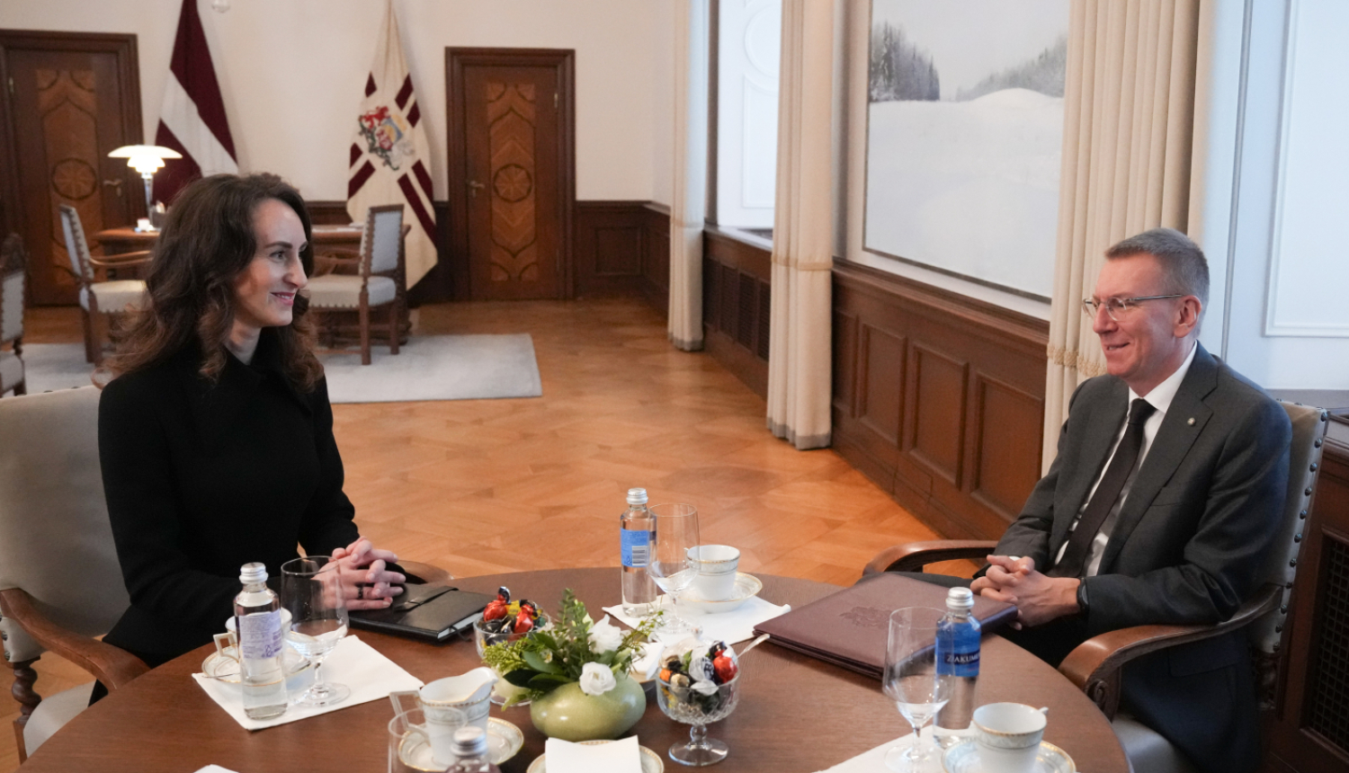 Valsts prezidents tiekas ar tiesībsardzi Karinu Palkovu