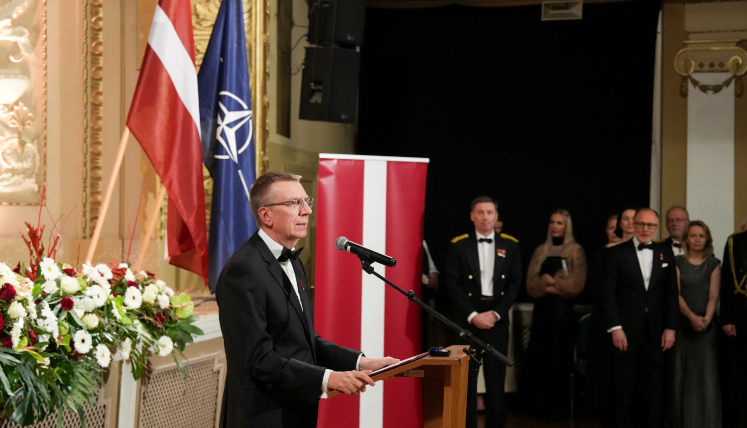 Valsts prezidents Edgars Rinkēvičs piedalās Nacionālo bruņoto spēku ikgadējā virsnieku ballē