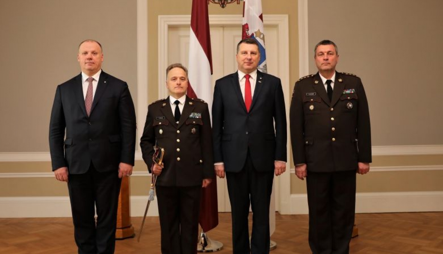 Valsts prezidents svinīgā ceremonijā Rīgas pilī pasniedz brigādes ģenerāļa pakāpi Imantam Ziediņam