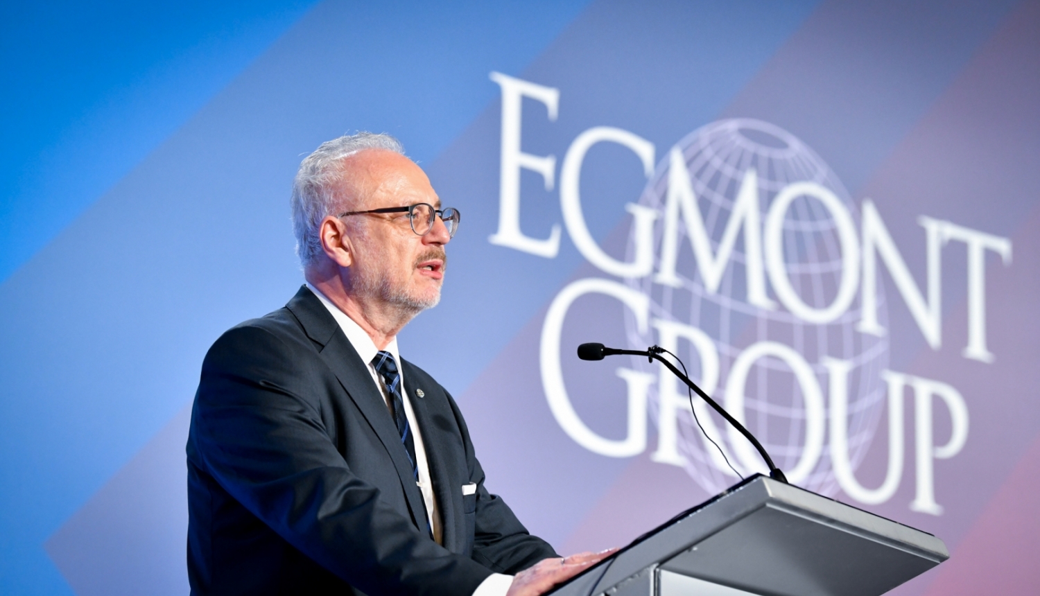 Valsts prezidents Egils Levits piedalās un uzrunā klātesošos  28. Egmont grupas plenārsēdē “New Ways to Drive FIU Effectiveness in a Risk-Based Environment” 2022. gada 14. jūlijā