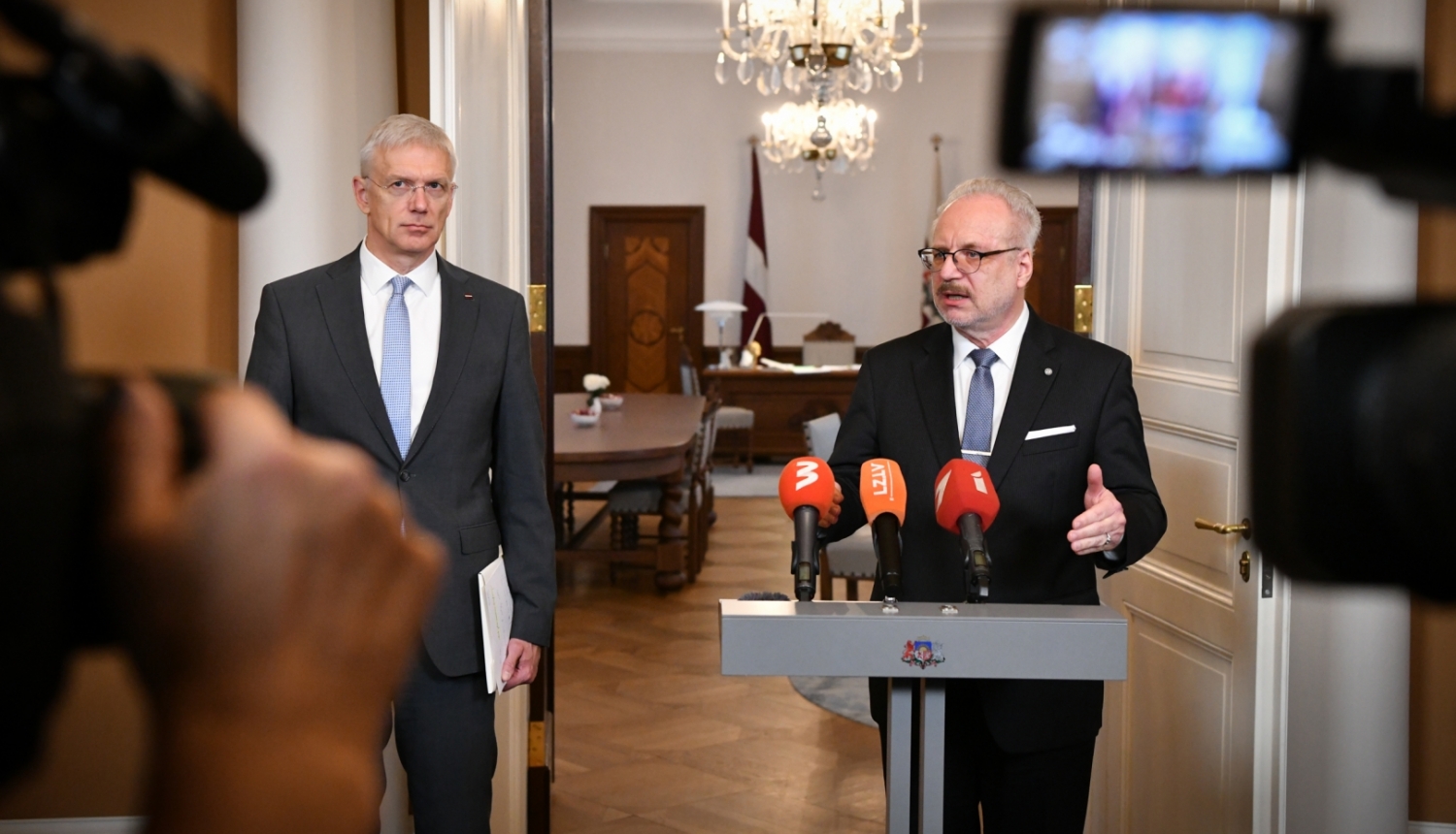 22.11.2022. Valsts prezidents Egils Levits tiekas ar Ministru prezidentu Krišjāni Kariņu