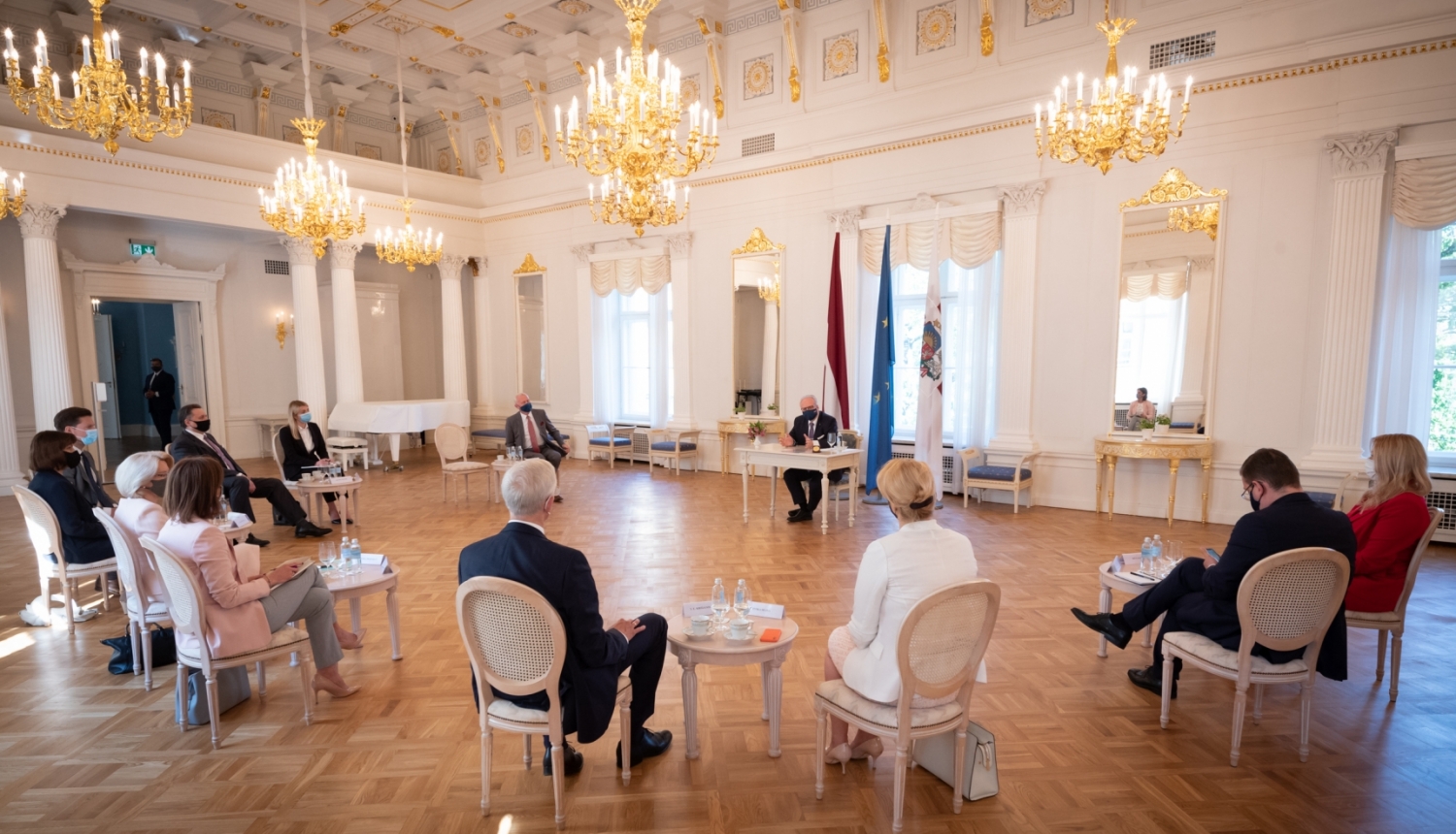 Konsitucionālo orgānu kopsēde Rīgas pils Baltajā zālē