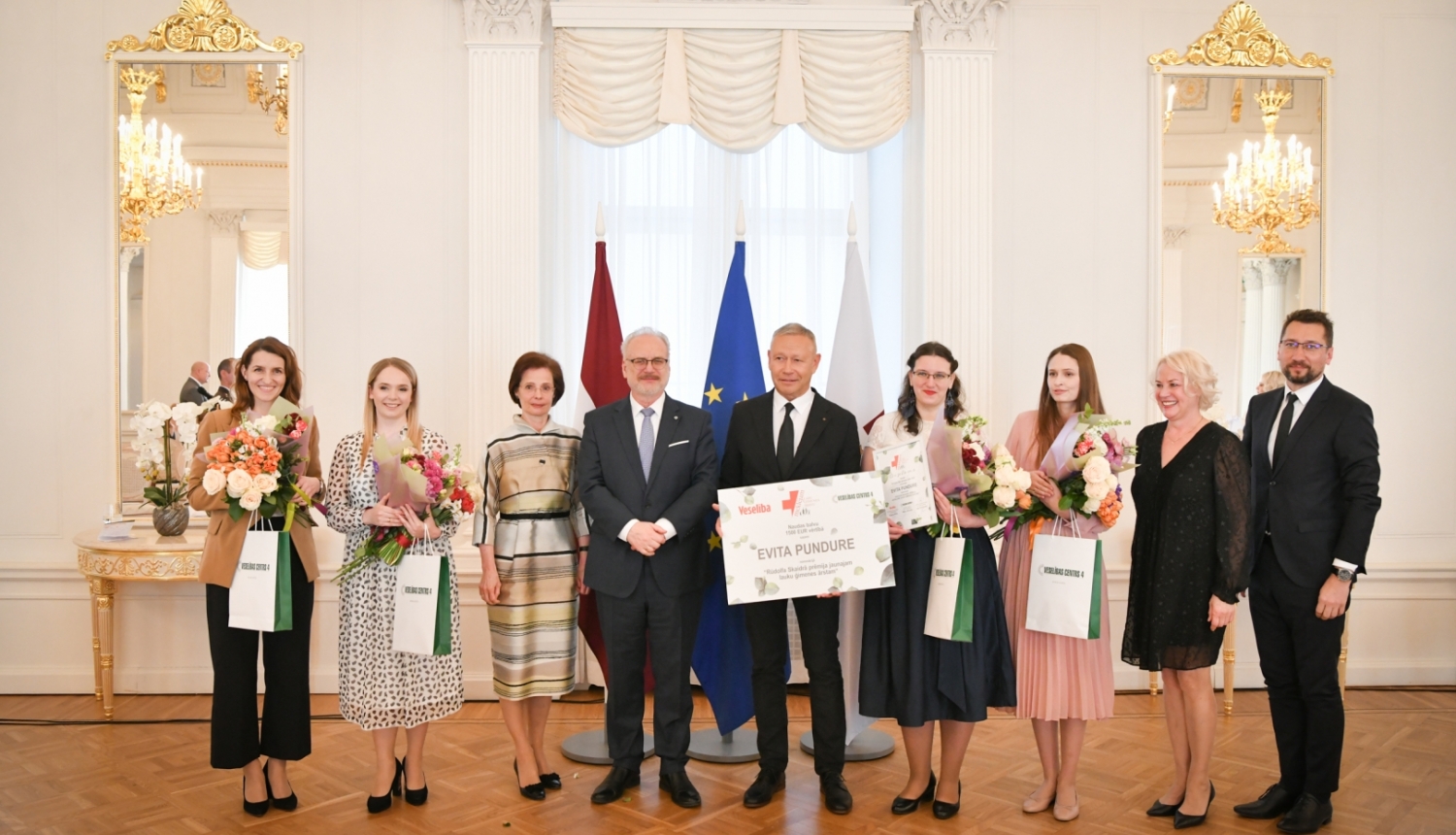 19.05.2023. Valsts prezidents Egils Levits un Andra Levite piedalās akcijas “Meklējam labu ģimenes ārstu” noslēguma pasākumā