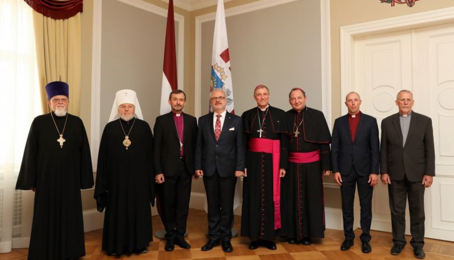 Valsts prezidenta sarunā ar Latvijas lielāko baznīcu vadītājiem uzsver solidaritāti sabiedrībā