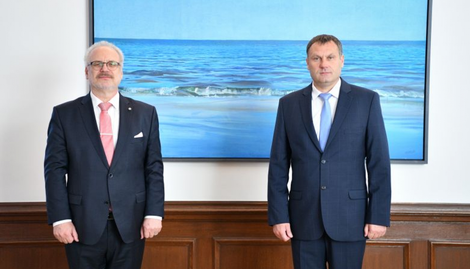 Valsts prezidents sveic ģenerālprokuroru J. Stukānu pirmajā darba dienā jaunajā amatā