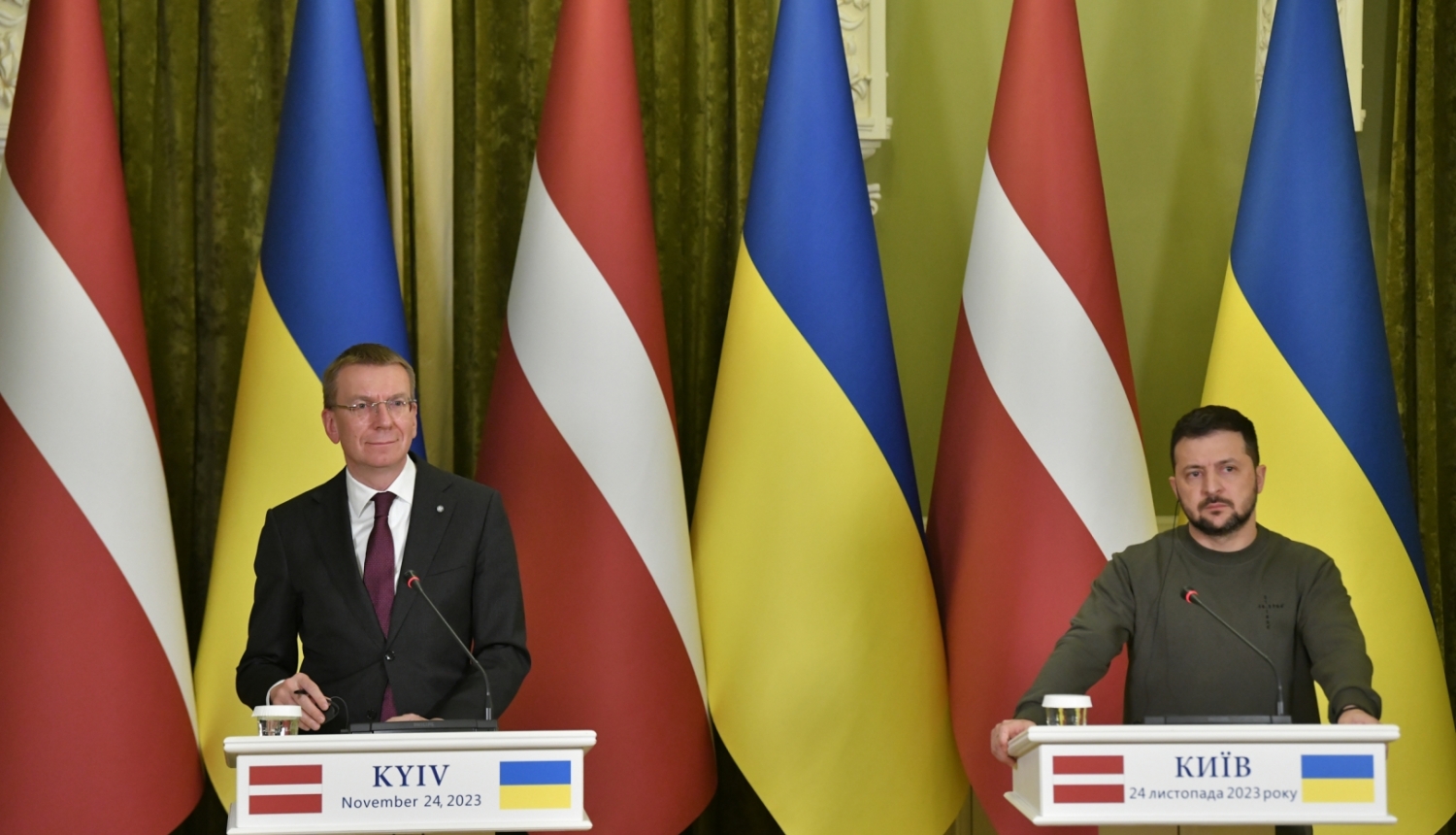 Valsts prezidents Edgars Rinkēvičs un Ukrainas prezidents Volodimirs Zelenskis