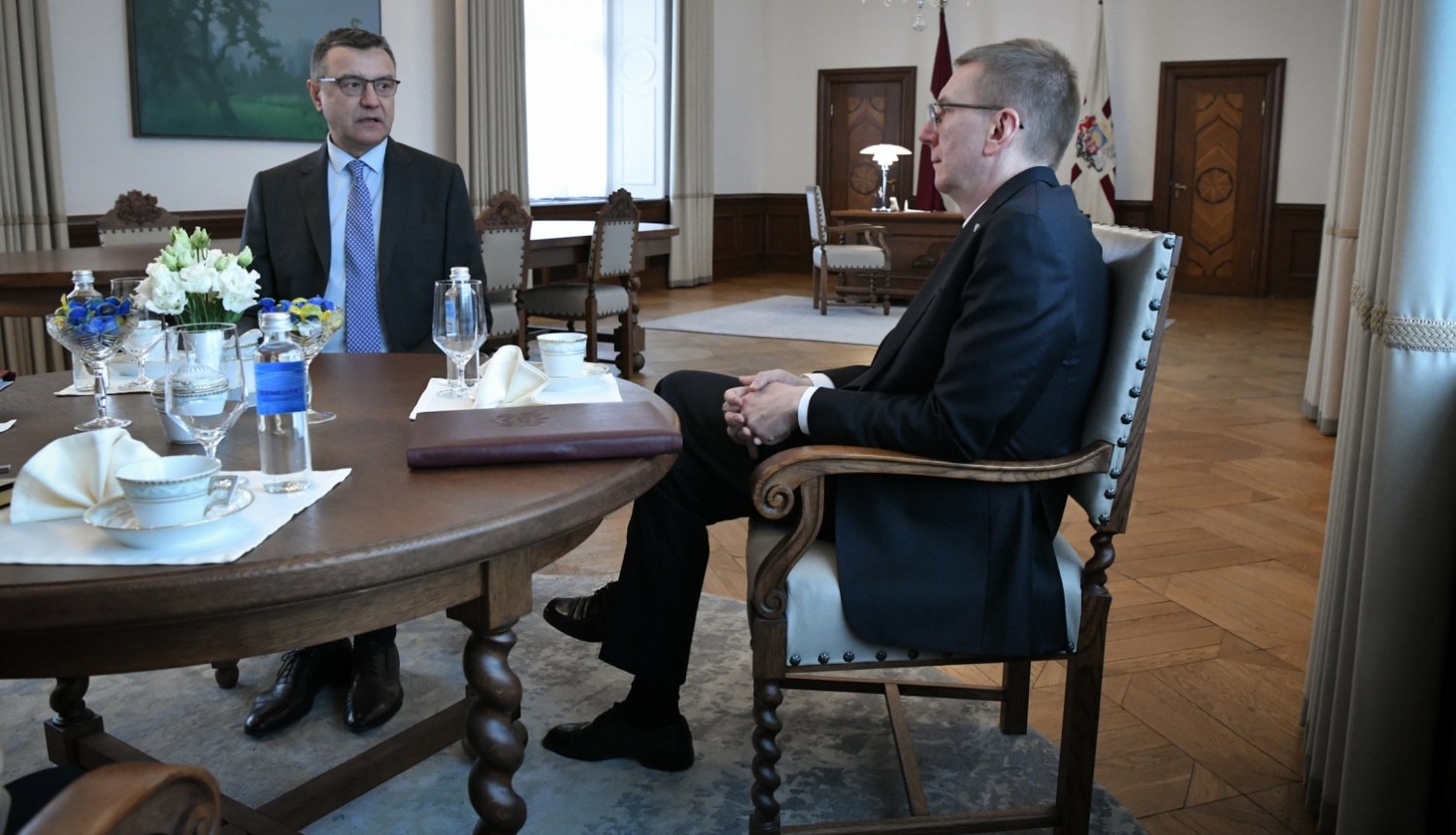 12.03.2024. Valsts prezidenta Edgara Rinkēviča tikšanās ar Saeimas Budžeta un finanšu (nodokļu) komisijas vadītāju Jāni Reiru