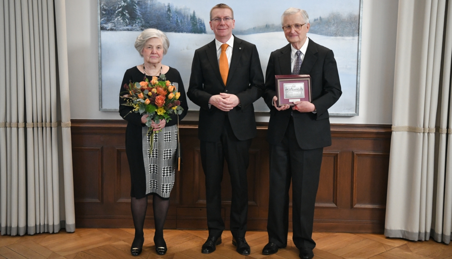 14.02.2024. Valsts prezidents sveic Valstiskuma balvas ieguvēju Vili Vītolu apaļajā dzīves jubilejā