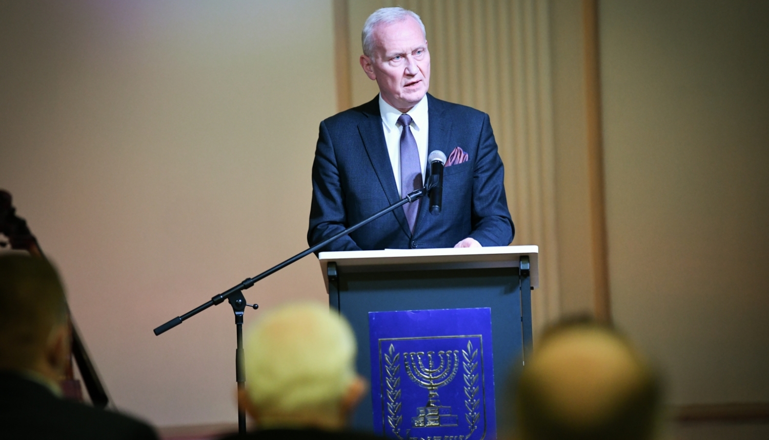 Andris Teikmanis